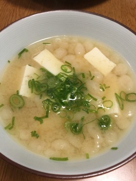 豆腐と天かすのみそ汁