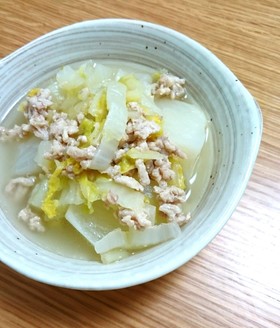 鶏ひき肉と白菜カブのあっさり煮