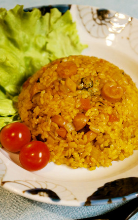 炒めて旨い！炊飯器でカレーピラフ