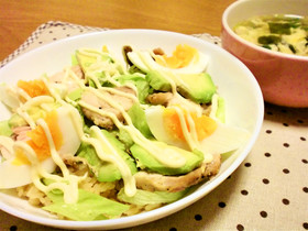 ぱぱっと！スパイシーチキン丼