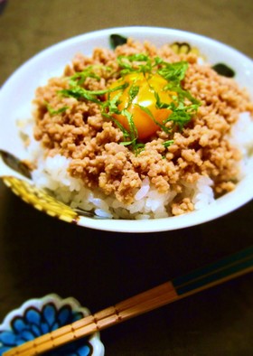 5分de しっとり鶏そぼろ丼