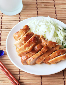 レンジで簡単♪鶏肉のヘルシー味噌照り焼き