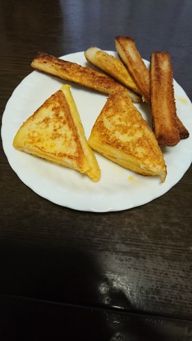 ミニケーキ風フレンチトースト