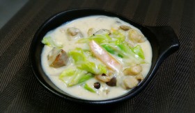 甘味感じる☆春キャベツと鶏肉のクリーム煮